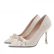 2024 Spring New Daily Wear Wedding Shoes Bride High Heels Main Wedding Dress Does Not Tire Feet Large Size Single Shoes